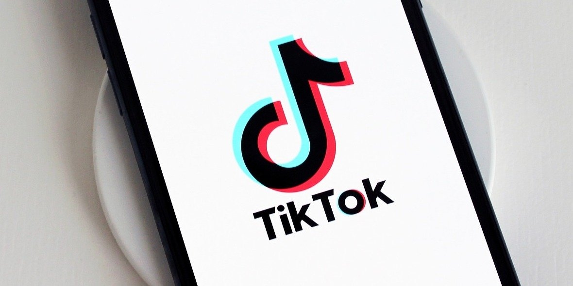 Unia Europejska wszczyna oficjalne dochodzenie w sprawie TikToka