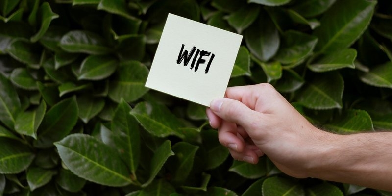 Jak zadbać o bezpieczeństwo sieci Wi-Fi?