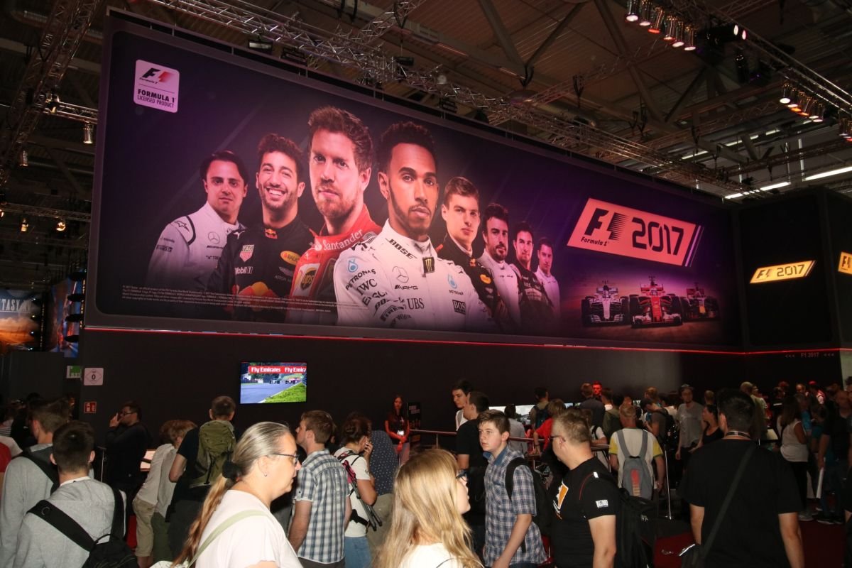 Gamescom-2017-09_4bpd.jpg